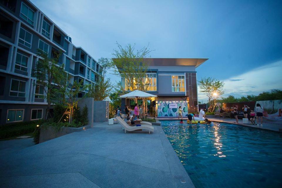 צ'יאנג מאי Diamant Modern Room Condominium Resort מראה חיצוני תמונה